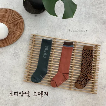 Velké Děti Ponožky Děti Korejské Leopardí Ponožky Velmi Módní Chlapci, Dívky, Ponožky Pro Dospělé Pletené Cottom Dlouhé Ponožky