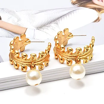 Hot Prodej Classic Pearl Kovové Náušnice Vysoce Kvalitní Módní Roztomilé Šperky, Doplňky Pro Ženy, Velkoobchod