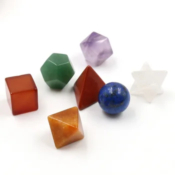 7 Čakry Léčení Crystal Platonické Pevné látky Posvátné Geometrie Set s Merkaba Hvězda Vyřezávané Čakra Kámen Set pro Crystal Léčení Medit