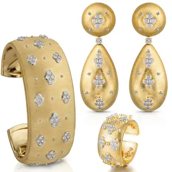 KellyBola Luxusní 3KS Otevřené Náramek Prsten, Náušnice Šperky Sady Pro Ženy, svatební Svatební Zirkony Dubaj Strana Svatební Šperky