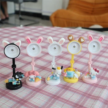 Sanrio Kawaii Hello Kitty Cinnamoroll Kuromi Malé Stolní Lampa Roztomilá Panenka Stolní Lampa Anime Karikatura Ložnice Péče O Oční Noční Světlo